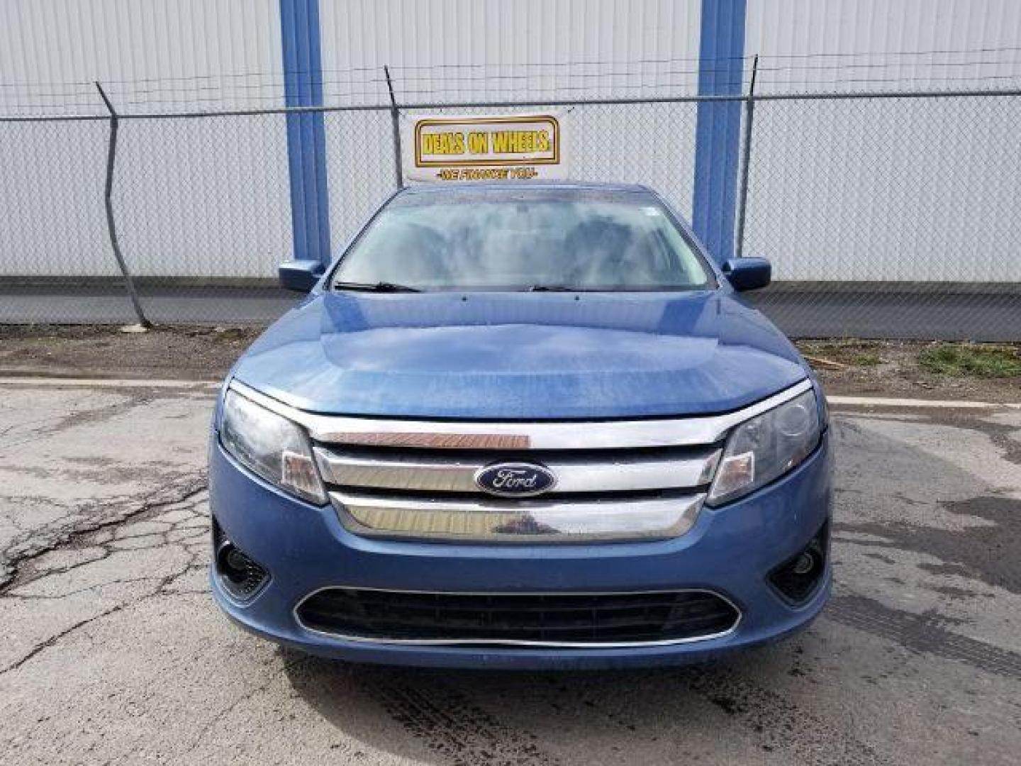 2010 Ford Fusion SE (3FAHP0HA3AR) with an 2.5L L4 DOHC 16V engine, located at 1821 N Montana Ave., Helena, MT, 59601, 0.000000, 0.000000 - Photo#1