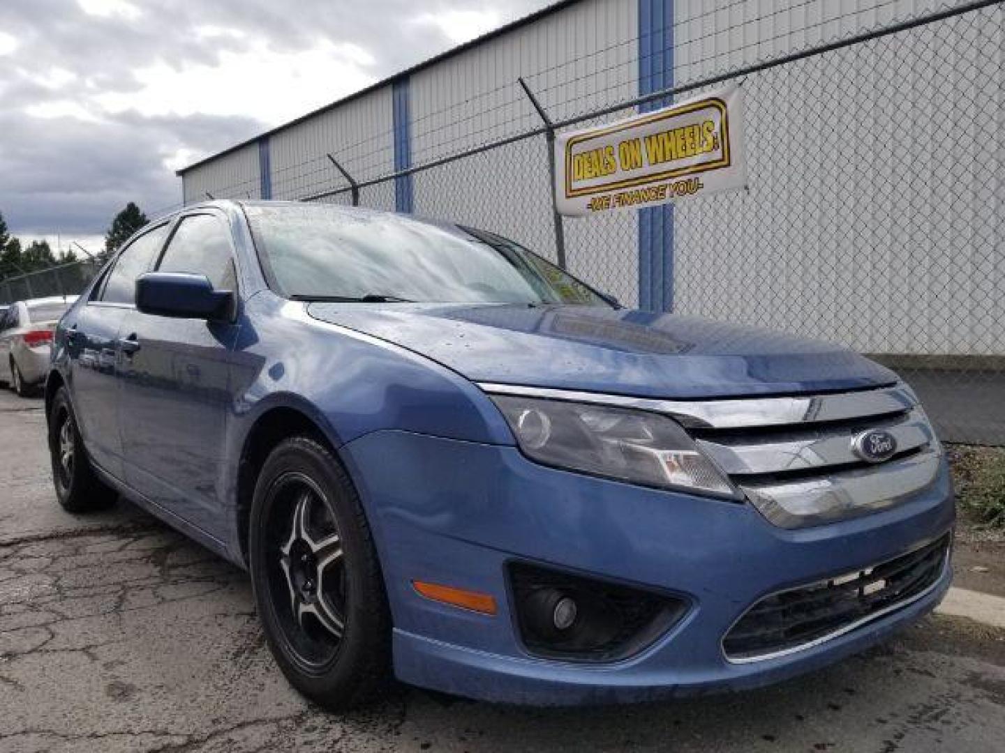 2010 Ford Fusion SE (3FAHP0HA3AR) with an 2.5L L4 DOHC 16V engine, located at 1821 N Montana Ave., Helena, MT, 59601, 0.000000, 0.000000 - Photo#6