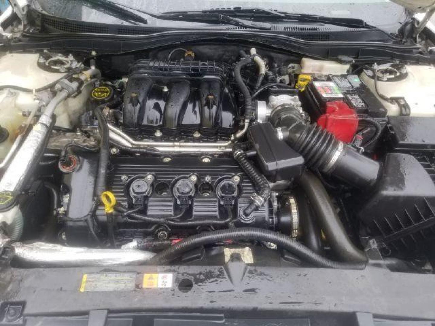 2010 Ford Fusion V6 SEL (3FAHP0JGXAR) with an 3.0L V6 DOHC 24V engine, located at 1800 West Broadway, Missoula, 59808, (406) 543-1986, 46.881348, -114.023628 - Photo#13