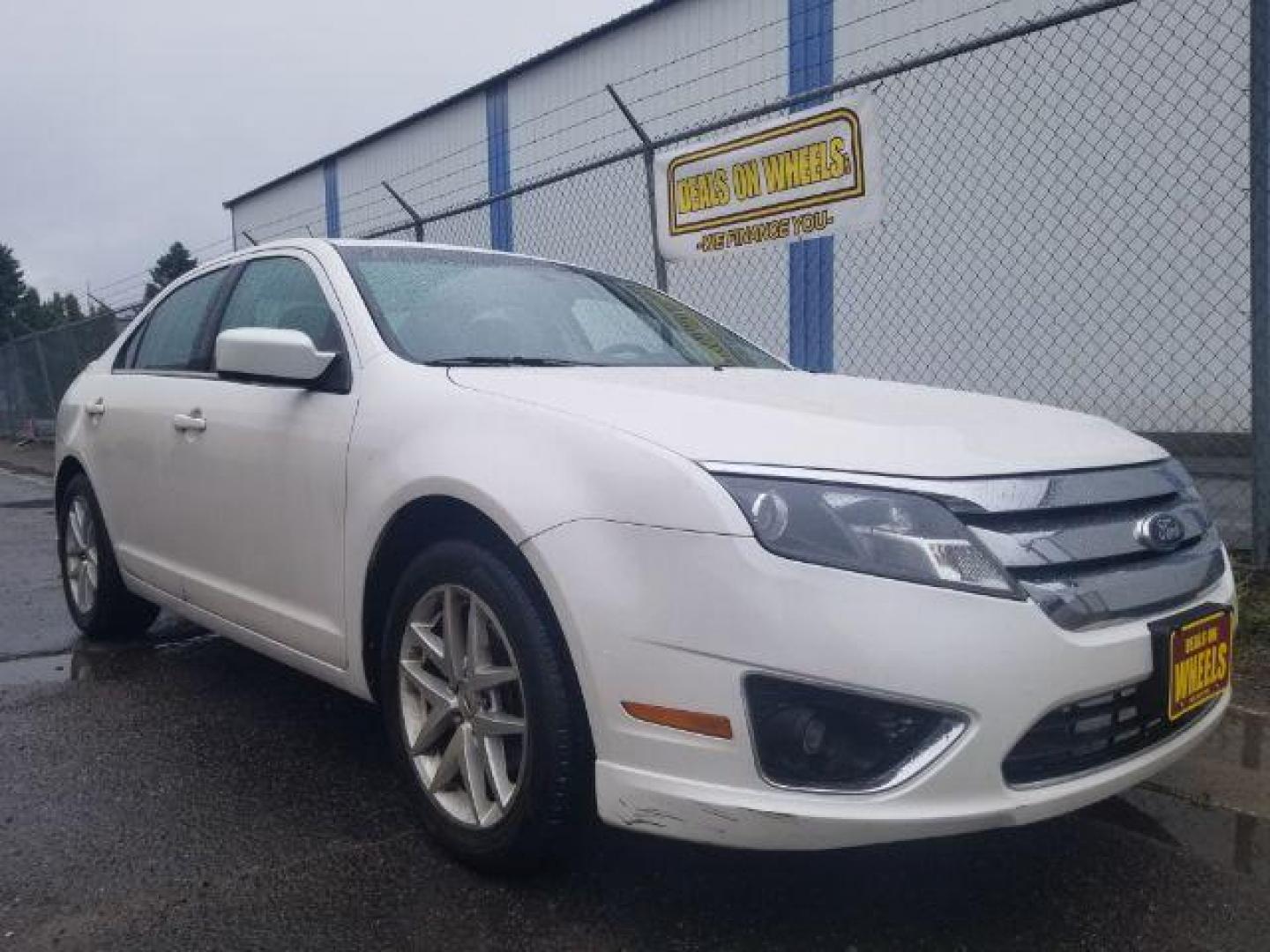 2010 Ford Fusion V6 SEL (3FAHP0JGXAR) with an 3.0L V6 DOHC 24V engine, located at 1800 West Broadway, Missoula, 59808, (406) 543-1986, 46.881348, -114.023628 - Photo#6