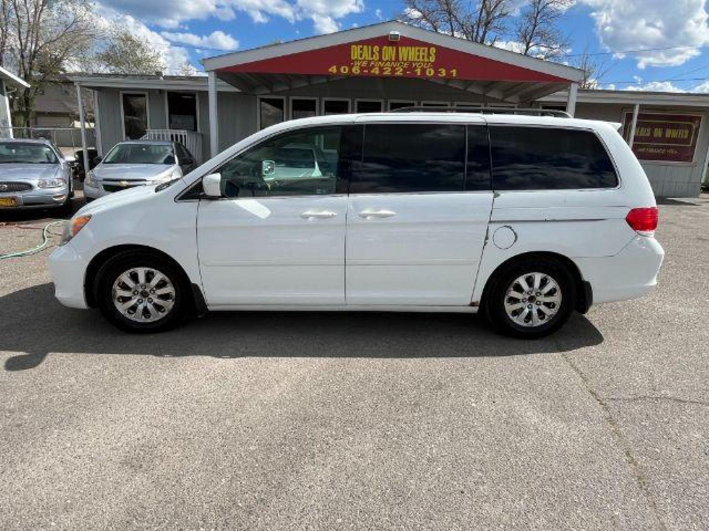 2010 Honda Odyssey EX-L w/ DVD and Navi (5FNRL3H74AB) with an 3.5L V6 SOHC 24V engine, 5-Speed Automatic transmission, located at 1821 N Montana Ave., Helena, MT, 59601, 0.000000, 0.000000 - Photo#5