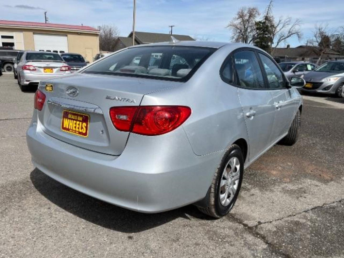 2010 Hyundai Elantra SE (KMHDU4AD1AU) with an 2.0L L4 DOHC 16V engine, located at 1821 N Montana Ave., Helena, MT, 59601, 0.000000, 0.000000 - Photo#2