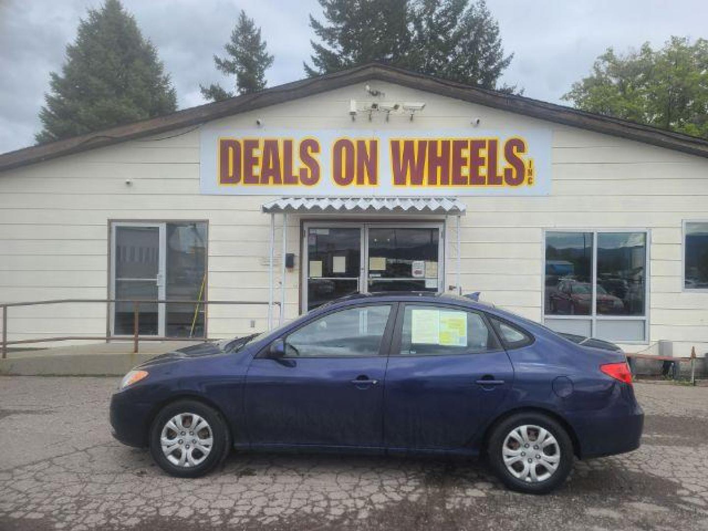 2010 Hyundai Elantra GLS (KMHDU4ADXAU) with an 2.0L L4 DOHC 16V engine, 4-Speed Automatic transmission, located at 1800 West Broadway, Missoula, 59808, (406) 543-1986, 46.881348, -114.023628 - Photo#5