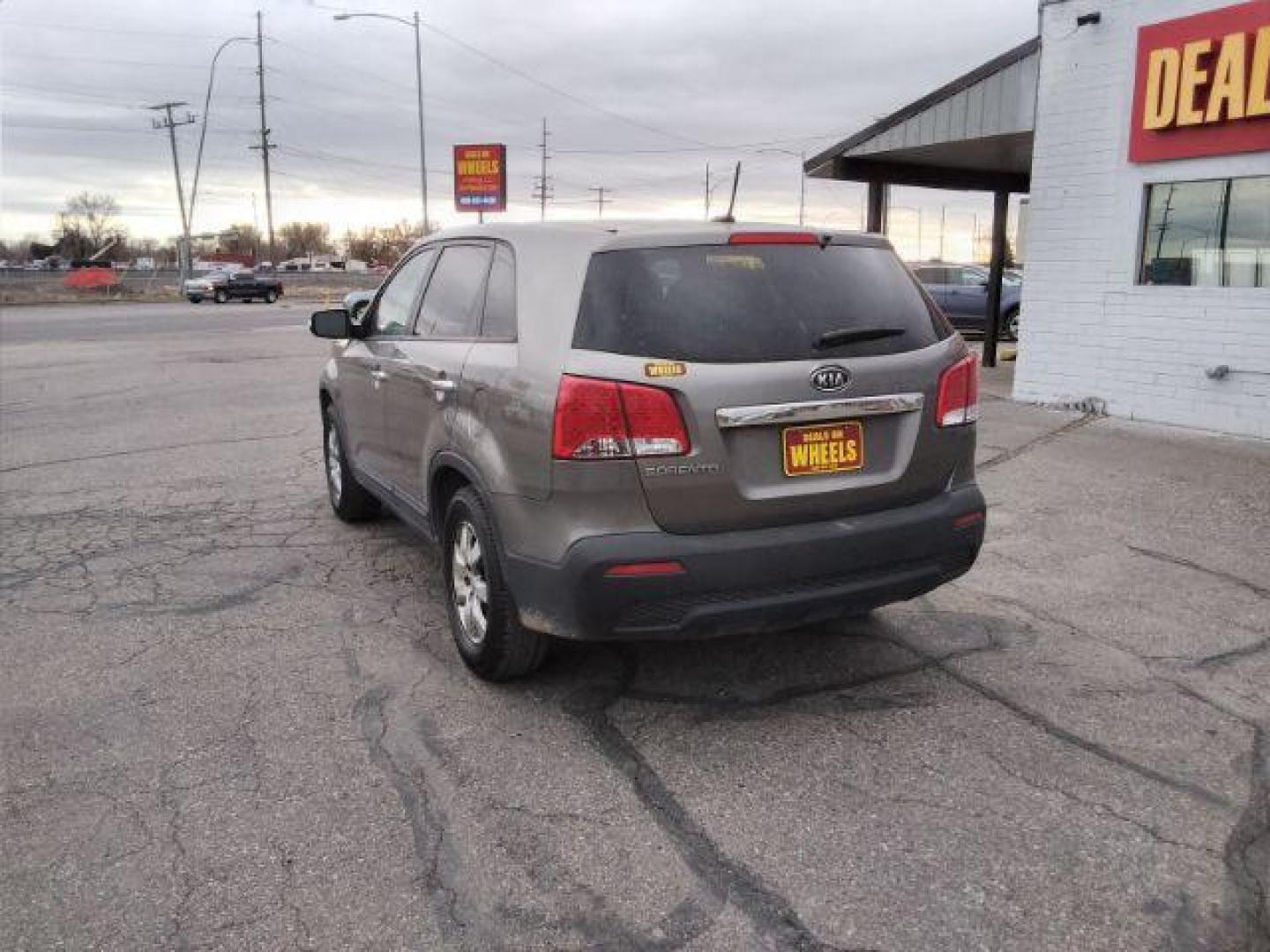 2010 Hyundai Sonata GLS (5NPET4AC7AH) with an 2.4L L4 DOHC 16V engine, located at 4047 Montana Ave., Billings, MT, 59101, 45.770847, -108.529800 - Photo#7