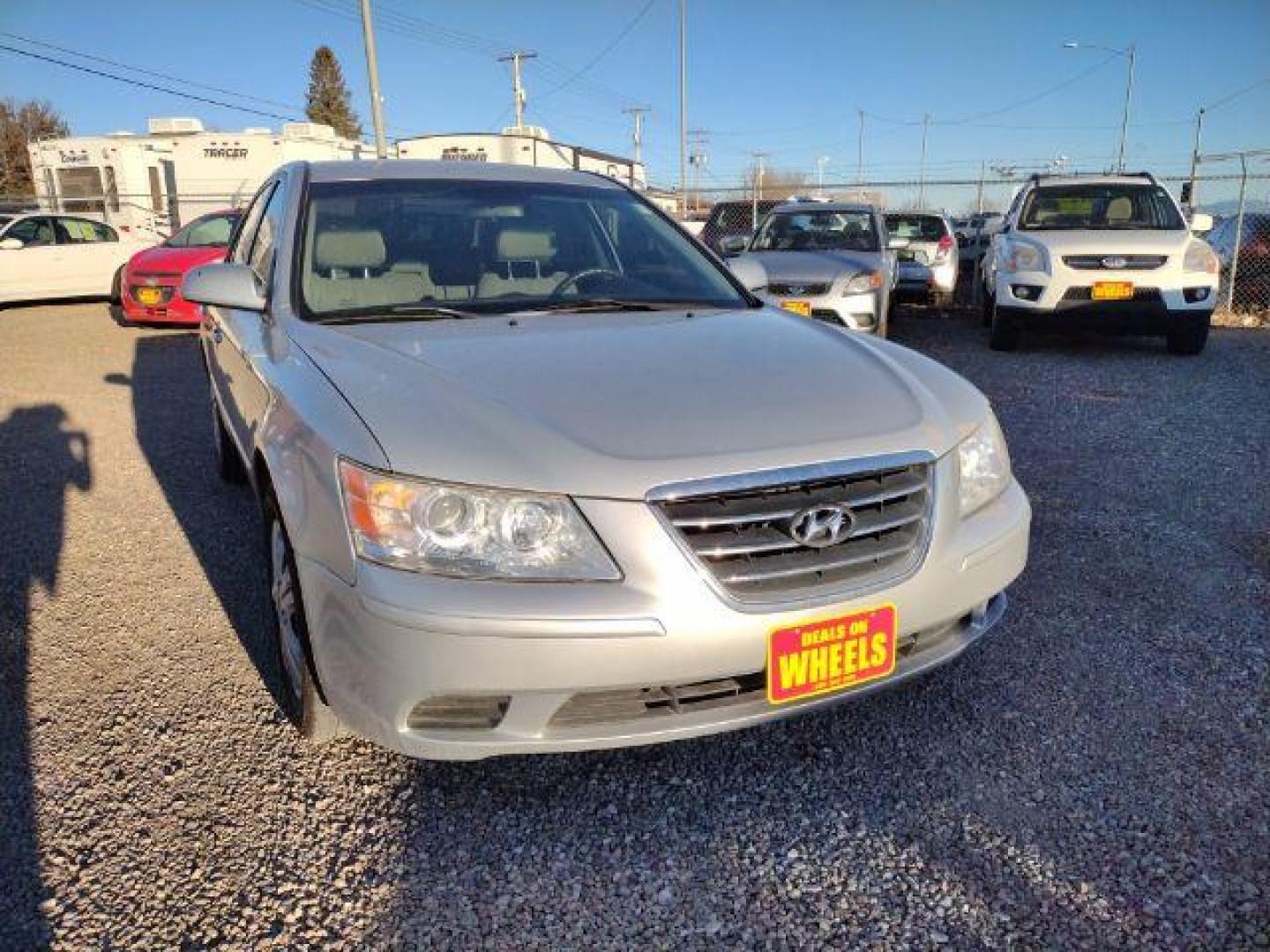 2010 Hyundai Sonata GLS (5NPET4AC2AH) with an 2.4L L4 DOHC 16V engine, located at 4801 10th Ave S,, Great Falls, MT, 59405, (406) 564-1505, 0.000000, 0.000000 - Photo#6