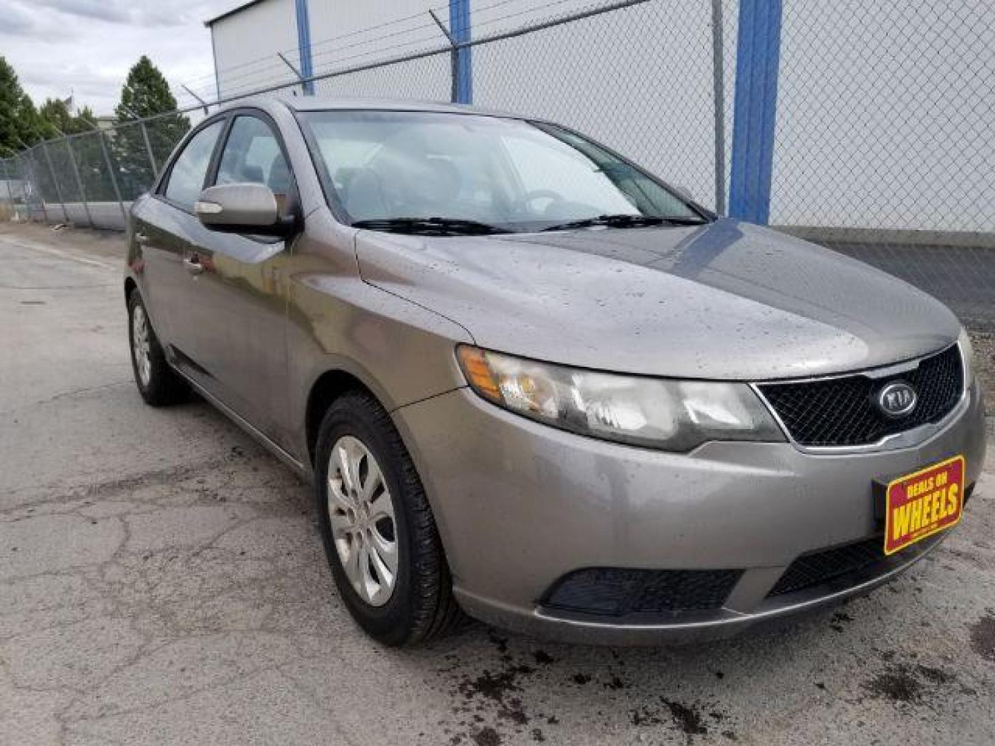 2010 Kia Forte EX (KNAFU4A20A5) with an 2.0L L4 DOHC 16V engine, located at 4801 10th Ave S,, Great Falls, MT, 59405, (406) 564-1505, 0.000000, 0.000000 - Photo#6