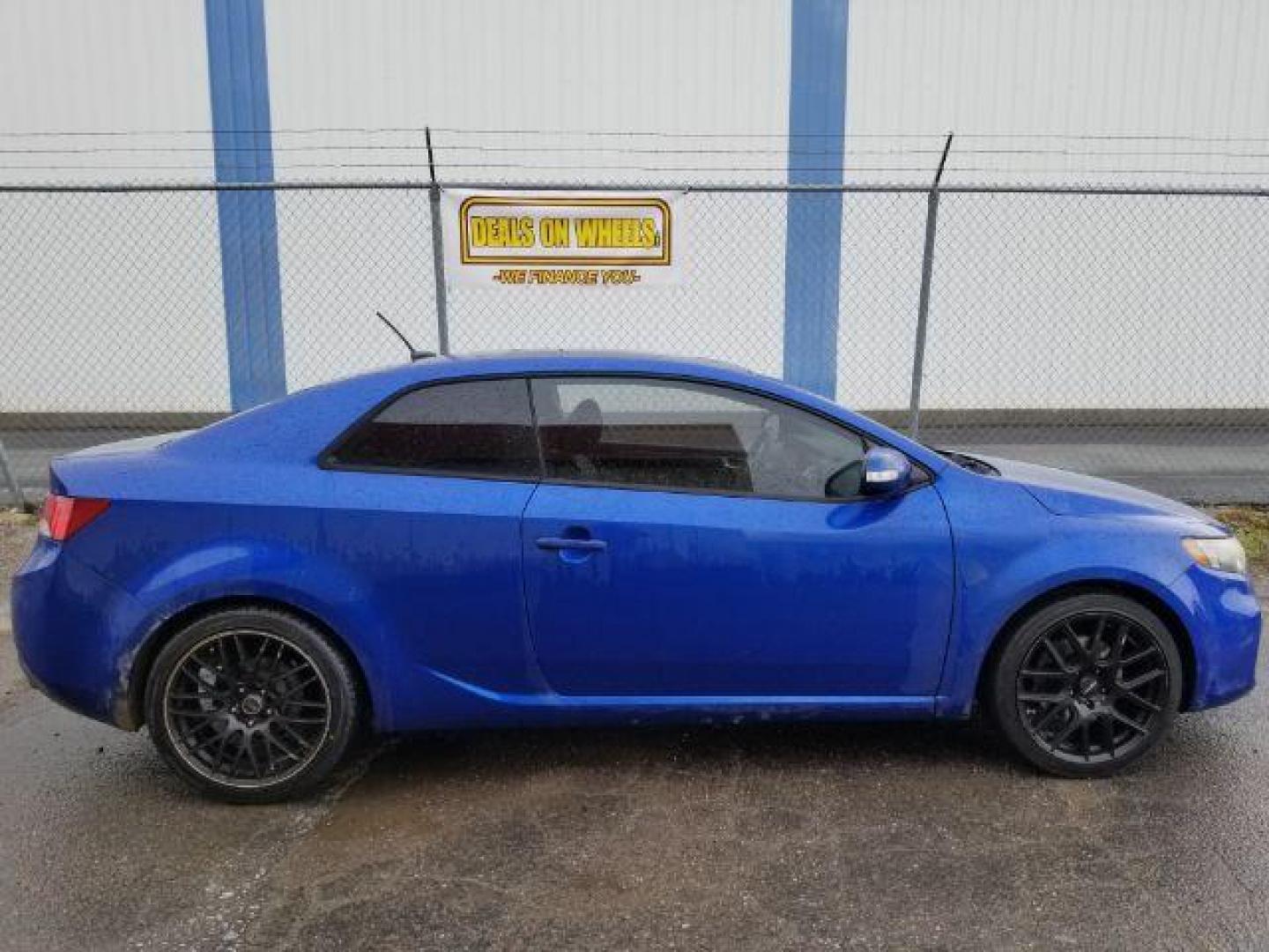 2010 Kia Forte Koup SX (KNAFW6A39A5) with an 2.4L L4 DOHC 16V engine, located at 1800 West Broadway, Missoula, 59808, (406) 543-1986, 46.881348, -114.023628 - Photo#5