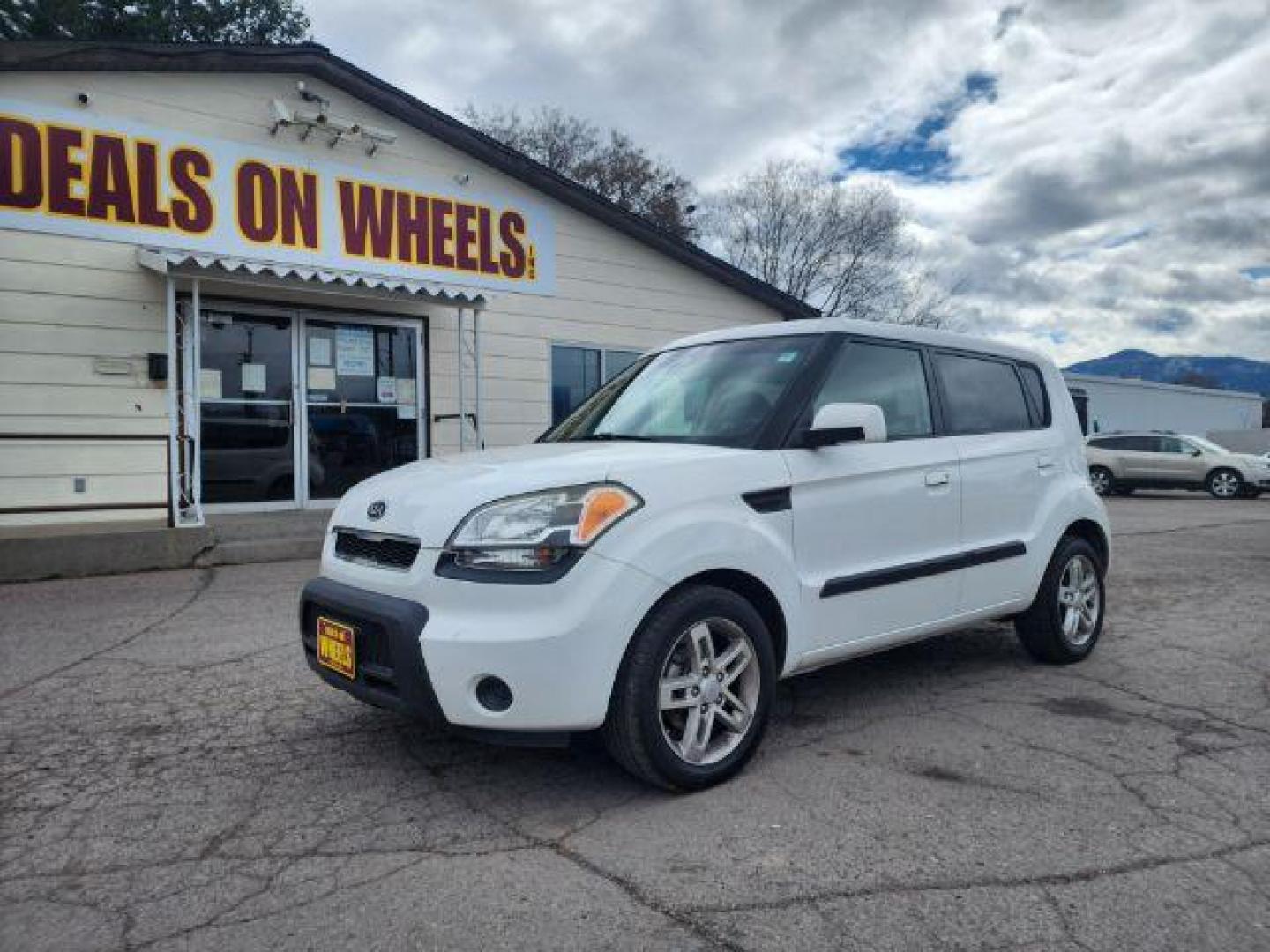 2010 Kia Soul ! (KNDJT2A23A7) with an 2.0L L4 DOHC 16V engine, located at 1800 West Broadway, Missoula, 59808, (406) 543-1986, 46.881348, -114.023628 - Photo#0