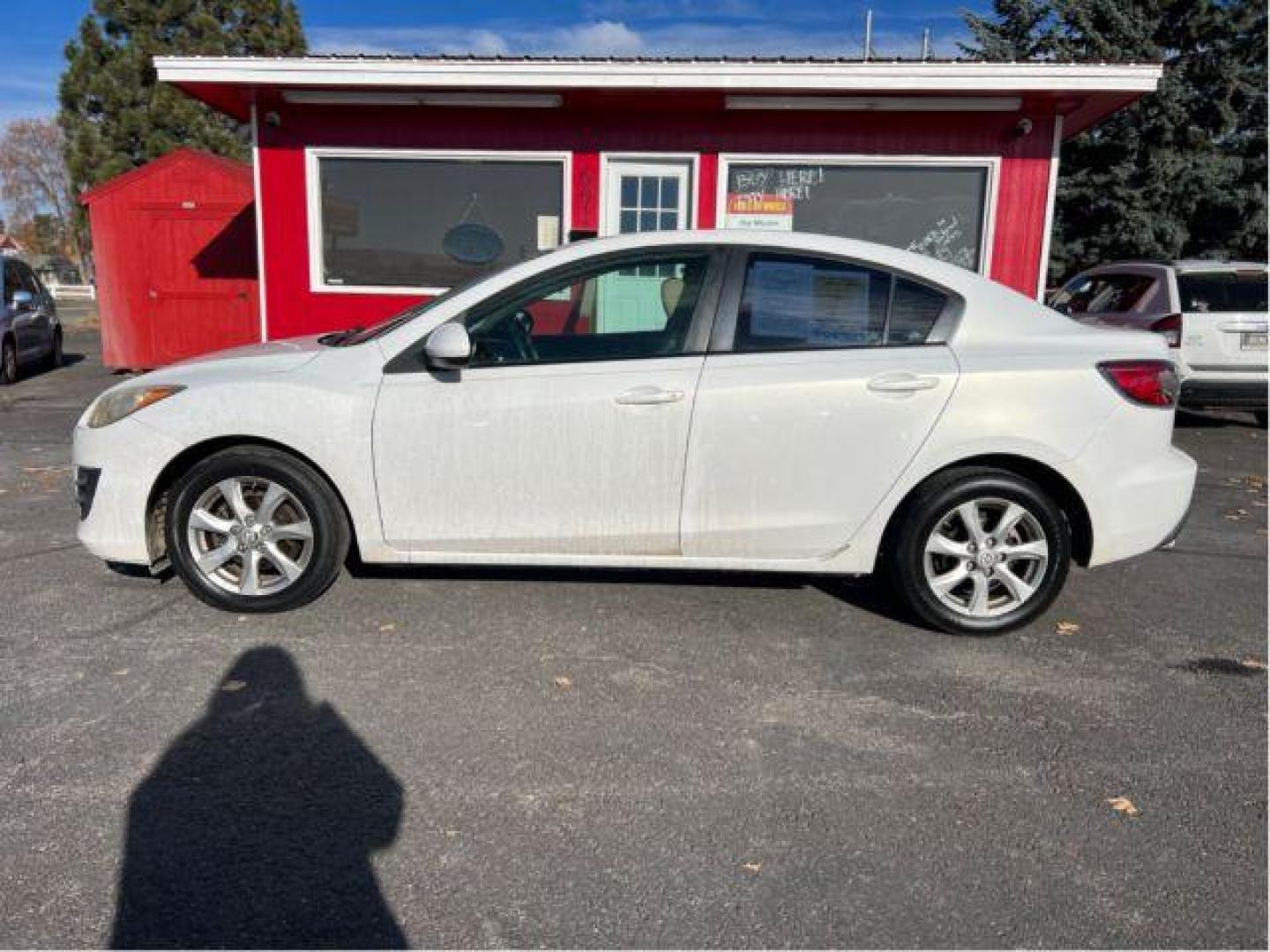 2010 Mazda MAZDA3 i Sport 4-Door (JM1BL1SF6A1) with an 2.0L L4 DOHC 16V engine, located at 601 E. Idaho St., Kalispell, MT, 59901, 0.000000, 0.000000 - Photo#1