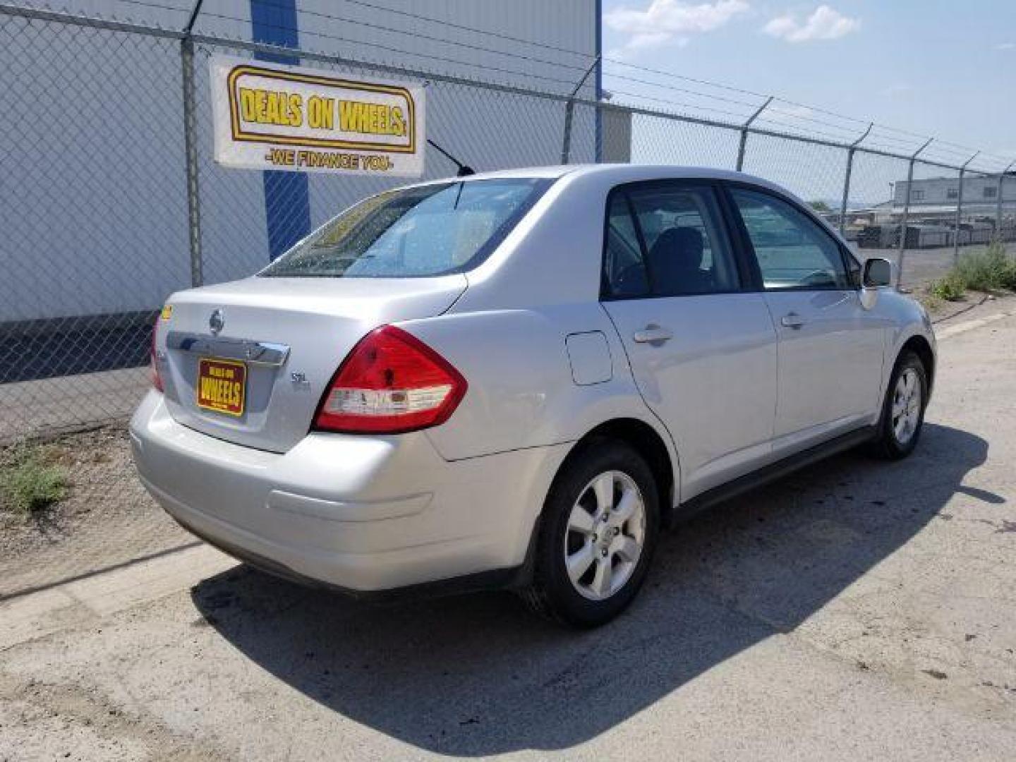 2010 Nissan Versa 1.8 S Sedan (3N1BC1AP9AL) with an 1.8L L4 DOHC 16V engine, located at 601 E. Idaho St., Kalispell, MT, 59901, 0.000000, 0.000000 - Photo#4