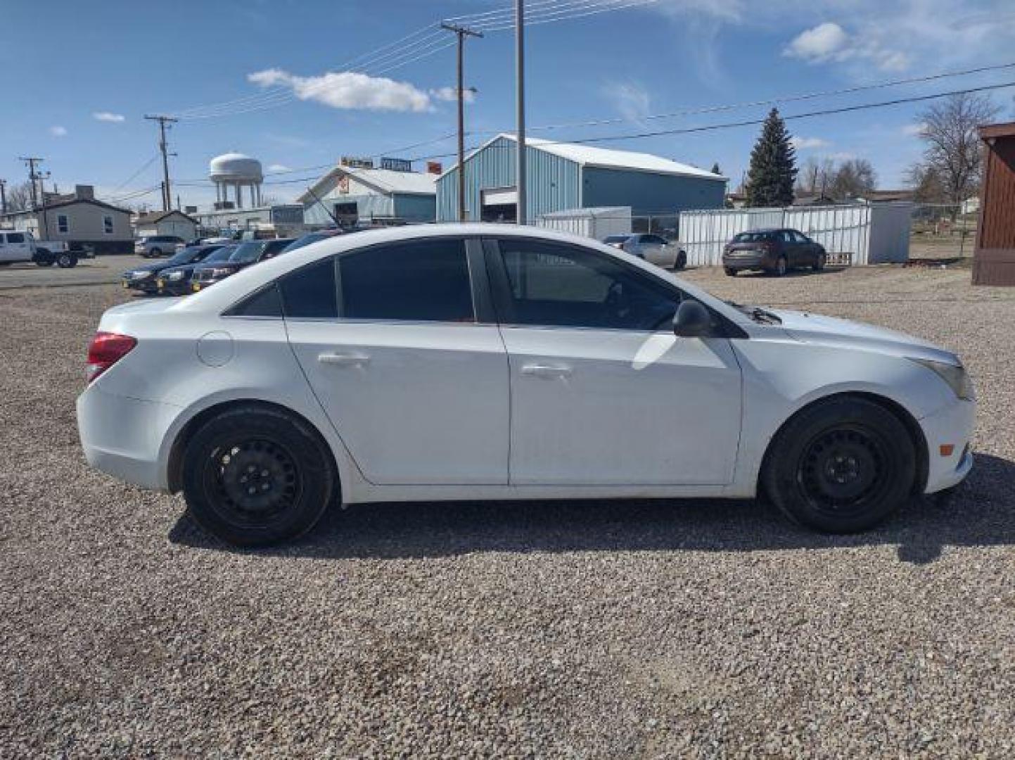 2011 Chevrolet Cruze 2LS (1G1PC5SH0B7) with an 1.8L L4 DOHC 16V FFV engine, 6-Speed Automatic transmission, located at 4801 10th Ave S,, Great Falls, MT, 59405, (406) 564-1505, 0.000000, 0.000000 - Photo#5