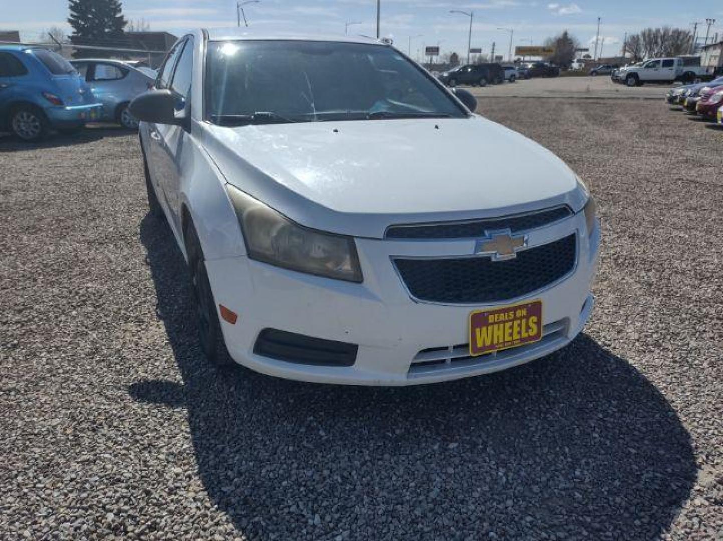 2011 Chevrolet Cruze 2LS (1G1PC5SH0B7) with an 1.8L L4 DOHC 16V FFV engine, 6-Speed Automatic transmission, located at 4801 10th Ave S,, Great Falls, MT, 59405, (406) 564-1505, 0.000000, 0.000000 - Photo#6