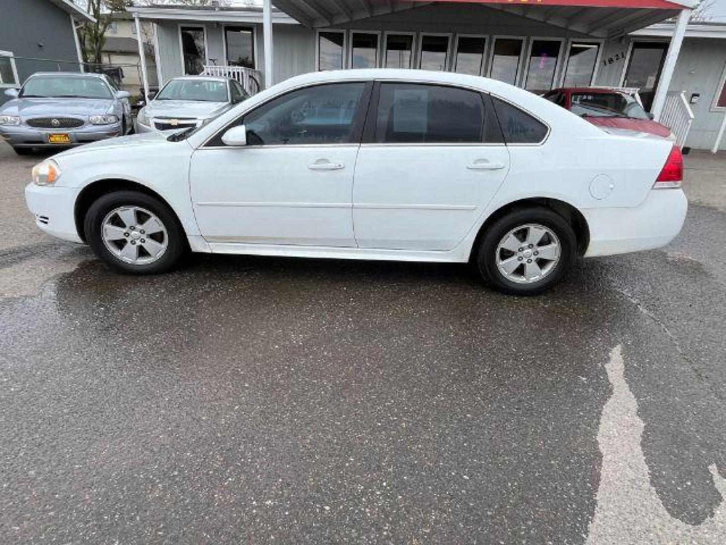 2011 Summit White Chevrolet Impala LS (2G1WF5EK9B1) with an 3.5L V6 OHV 16V FFV engine, 4-Speed Automatic transmission, located at 1821 N Montana Ave., Helena, MT, 59601, 0.000000, 0.000000 - Photo#6