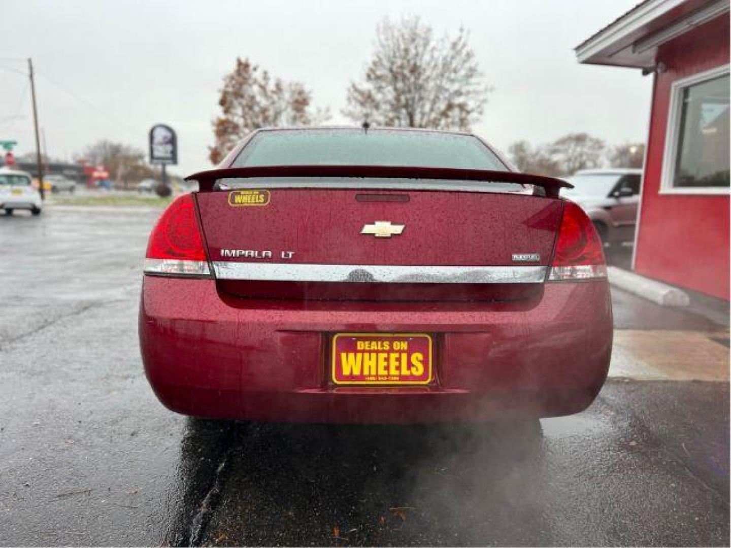 2011 Chevrolet Impala LT (2G1WG5EK2B1) with an 3.5L V6 OHV 16V FFV engine, 4-Speed Automatic transmission, located at 601 E. Idaho St., Kalispell, MT, 59901, 0.000000, 0.000000 - Photo#3