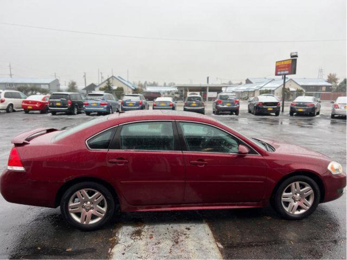 2011 Chevrolet Impala LT (2G1WG5EK2B1) with an 3.5L V6 OHV 16V FFV engine, 4-Speed Automatic transmission, located at 601 E. Idaho St., Kalispell, MT, 59901, 0.000000, 0.000000 - Photo#5