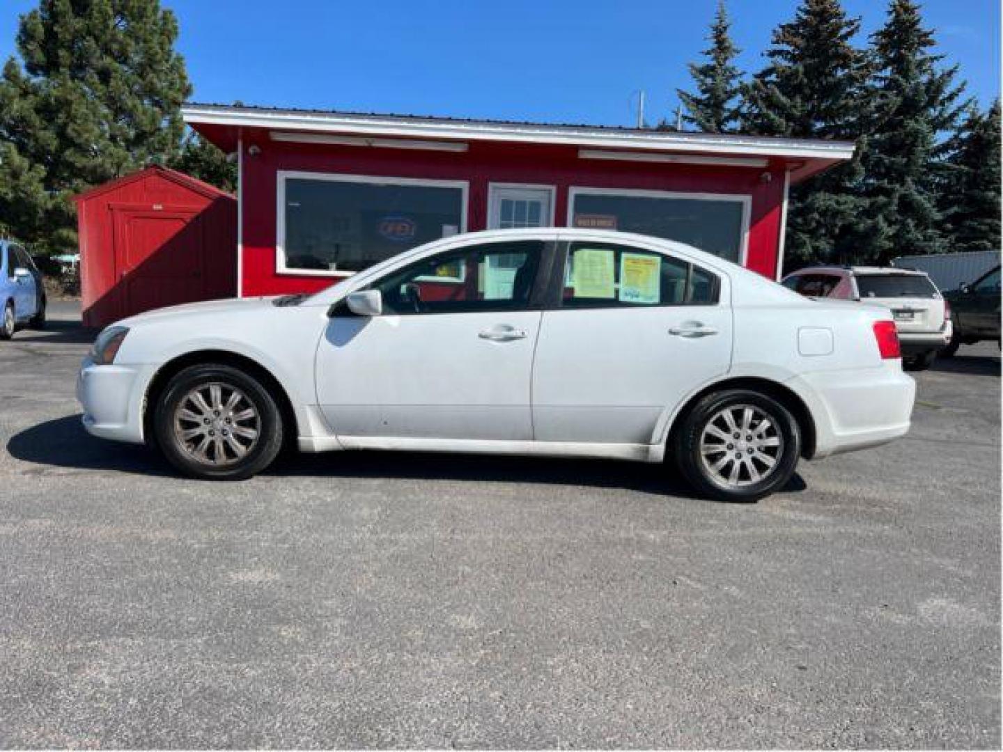 2011 Mitsubishi Galant FE (4A32B2FFXBE) with an 2.4L L4 SOHC 16V engine, 4-Speed Automatic transmission, located at 601 E. Idaho St., Kalispell, MT, 59901, 0.000000, 0.000000 - Photo#1