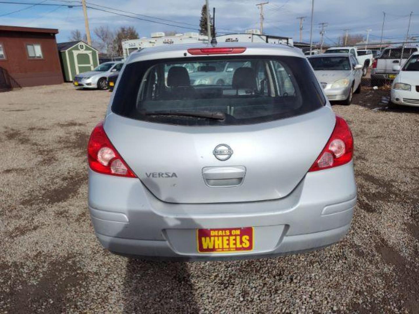 2011 Nissan Versa 1.8 SL Hatchback (3N1BC1CP9BL) with an 1.8L L4 DOHC 16V engine, 6 Speed Manual Trans transmission, located at 4801 10th Ave S,, Great Falls, MT, 59405, (406) 564-1505, 0.000000, 0.000000 - Photo#3