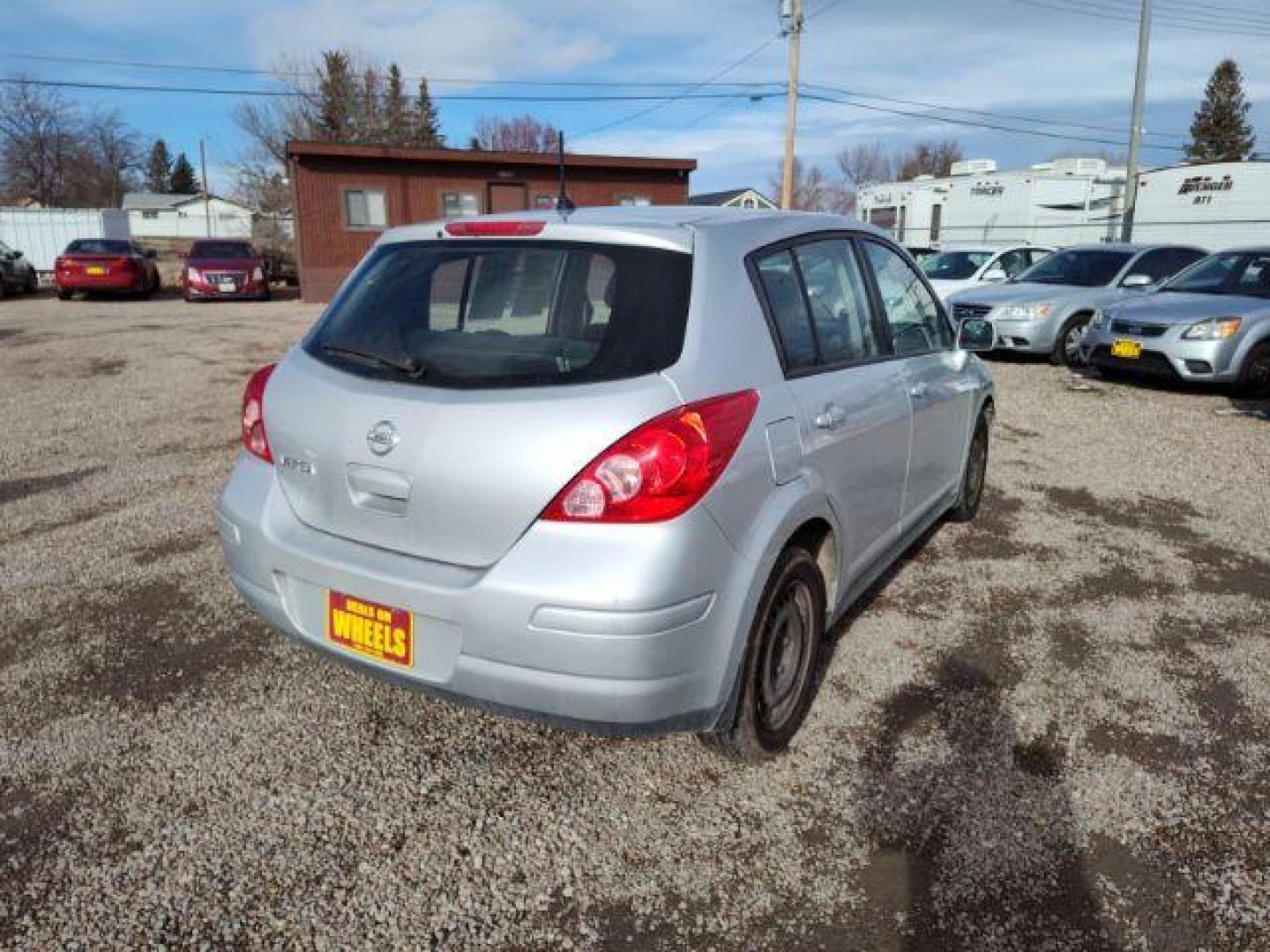 2011 Nissan Versa 1.8 SL Hatchback (3N1BC1CP9BL) with an 1.8L L4 DOHC 16V engine, 6 Speed Manual Trans transmission, located at 4801 10th Ave S,, Great Falls, MT, 59405, (406) 564-1505, 0.000000, 0.000000 - Photo#4