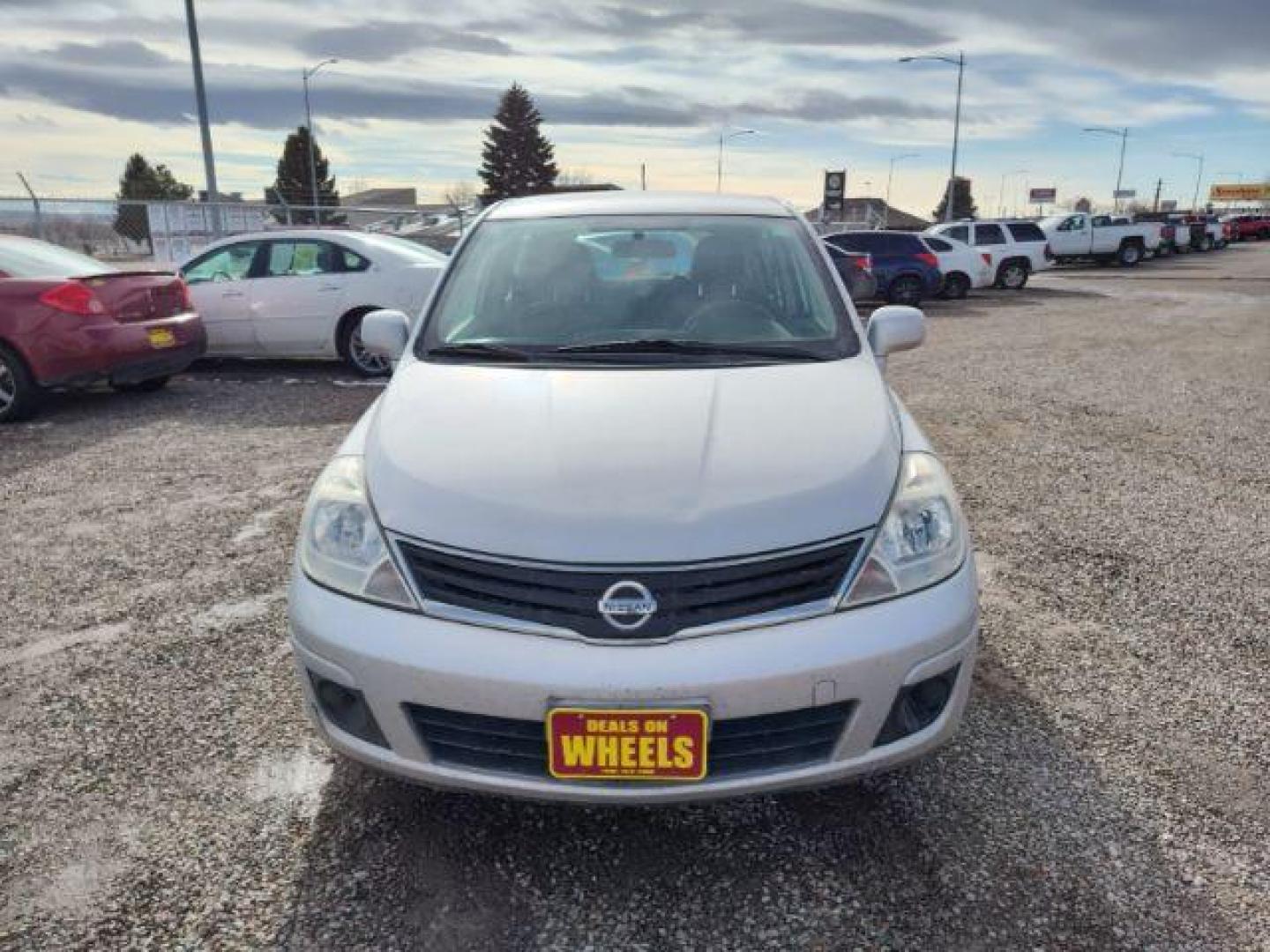 2011 Nissan Versa 1.8 SL Hatchback (3N1BC1CP9BL) with an 1.8L L4 DOHC 16V engine, 6 Speed Manual Trans transmission, located at 4801 10th Ave S,, Great Falls, MT, 59405, (406) 564-1505, 0.000000, 0.000000 - Photo#7