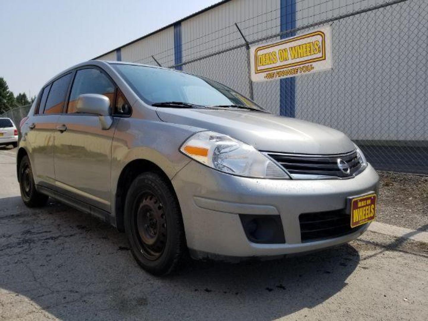 2011 Nissan Versa 1.8 SL Hatchback (3N1BC1CP7BL) with an 1.8L L4 DOHC 16V engine, Continuously Variable Transmission transmission, located at 4801 10th Ave S,, Great Falls, MT, 59405, (406) 564-1505, 0.000000, 0.000000 - Photo#6