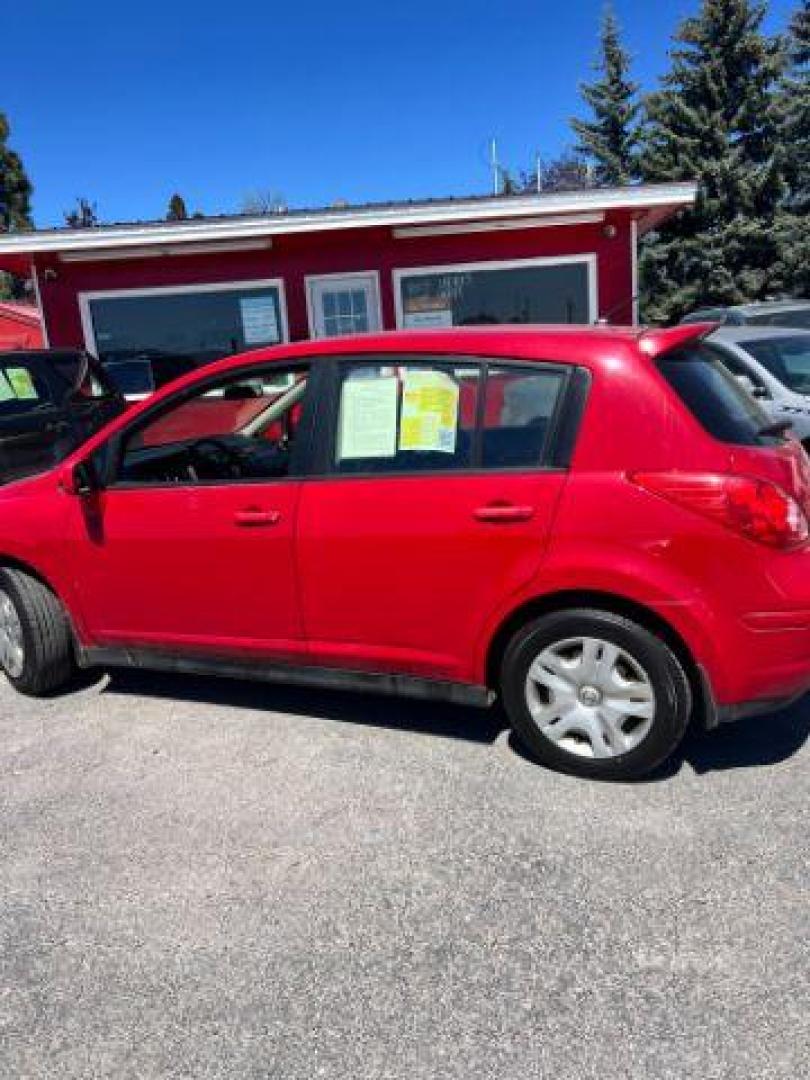 2011 Nissan Versa 1.8 SL Hatchback (3N1BC1CP0BL) with an 1.8L L4 DOHC 16V engine, Continuously Variable Transmission transmission, located at 601 E. Idaho St., Kalispell, MT, 59901, 0.000000, 0.000000 - Photo#1