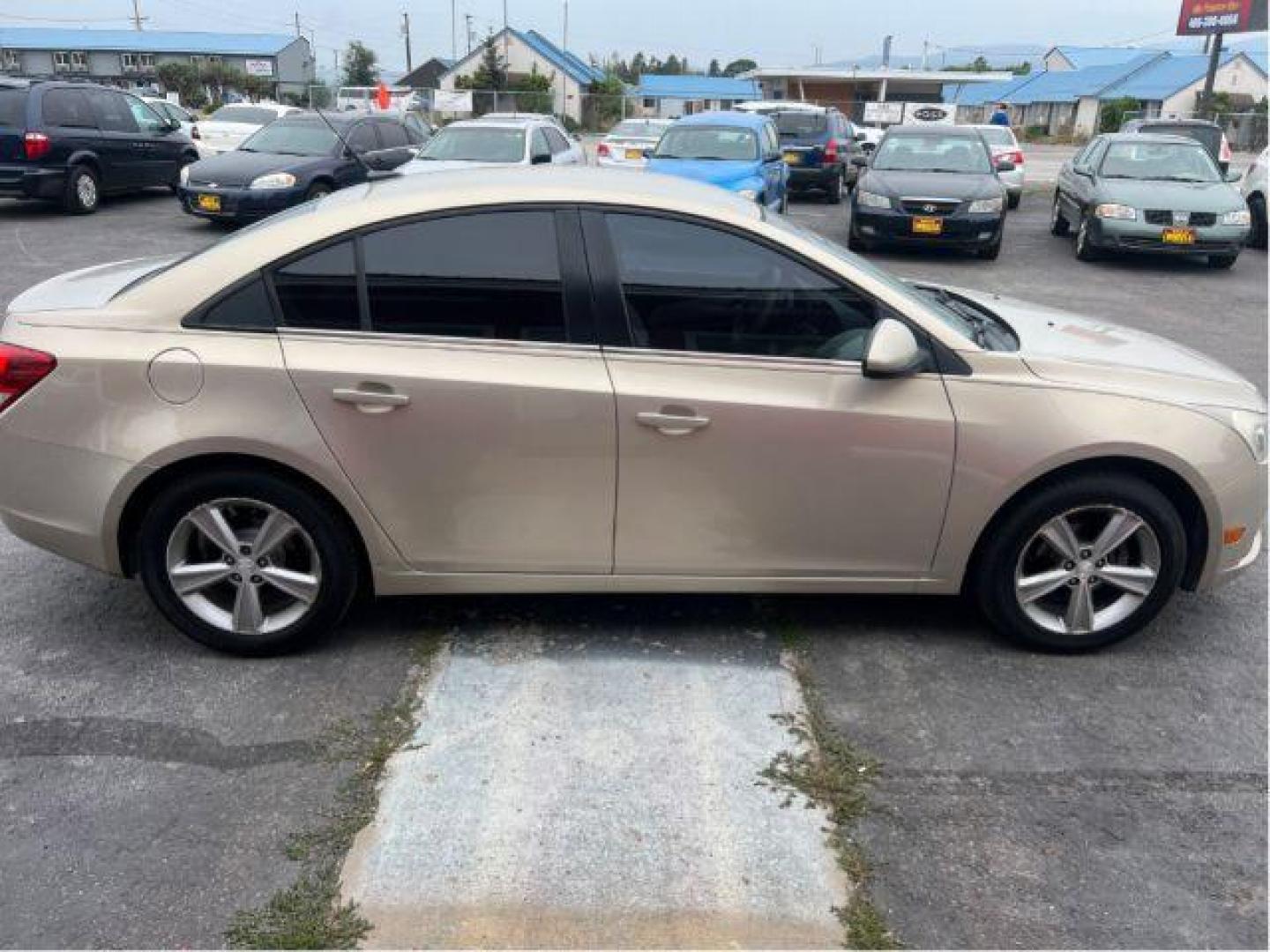 2012 Chevrolet Cruze 2LT (1G1PG5SC5C7) with an 1.4L L4 DOHC 16V TURBO engine, 6-Speed Automatic transmission, located at 601 E. Idaho St., Kalispell, MT, 59901, 0.000000, 0.000000 - Photo#5