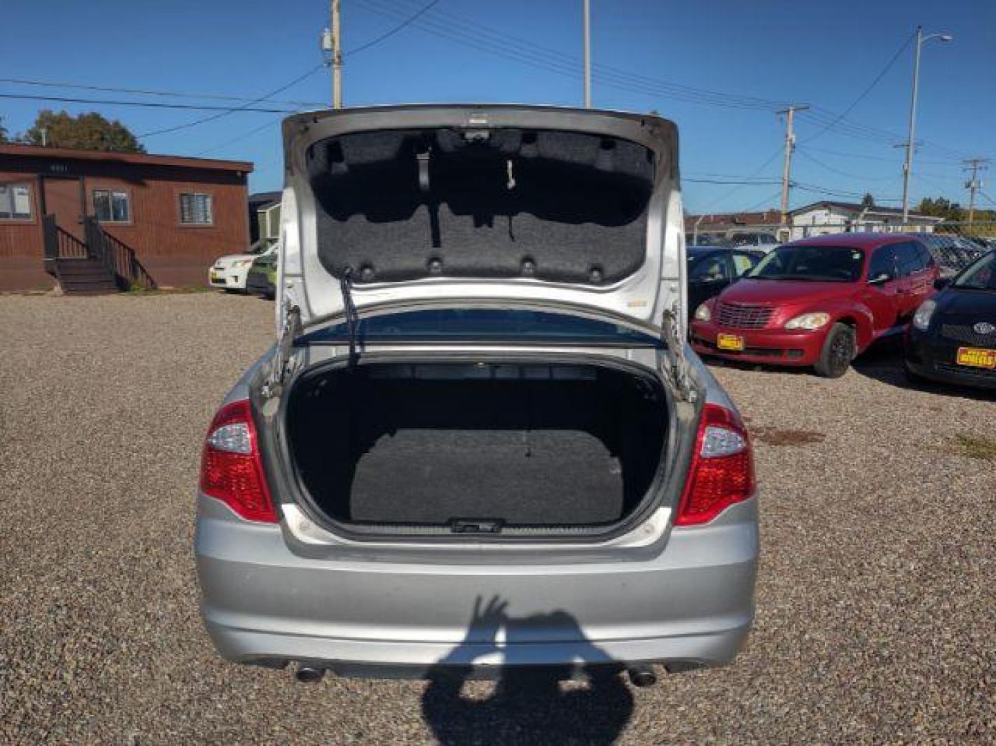 2012 Ford Fusion SEL (3FAHP0JG9CR) with an 3.0L V6 DOHC 24V engine, located at 4801 10th Ave S,, Great Falls, MT, 59405, (406) 564-1505, 0.000000, 0.000000 - Photo#11