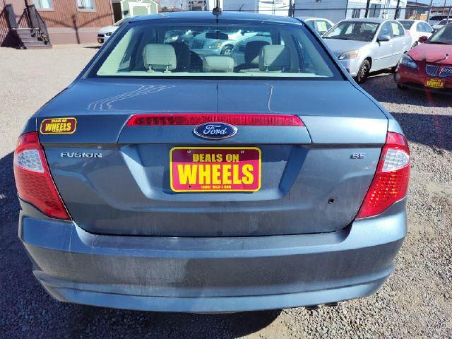 2012 Ford Fusion SE (3FAHP0HA0CR) with an 2.5L L4 DOHC 16V engine, located at 4801 10th Ave S,, Great Falls, MT, 59405, (406) 564-1505, 0.000000, 0.000000 - Photo#3