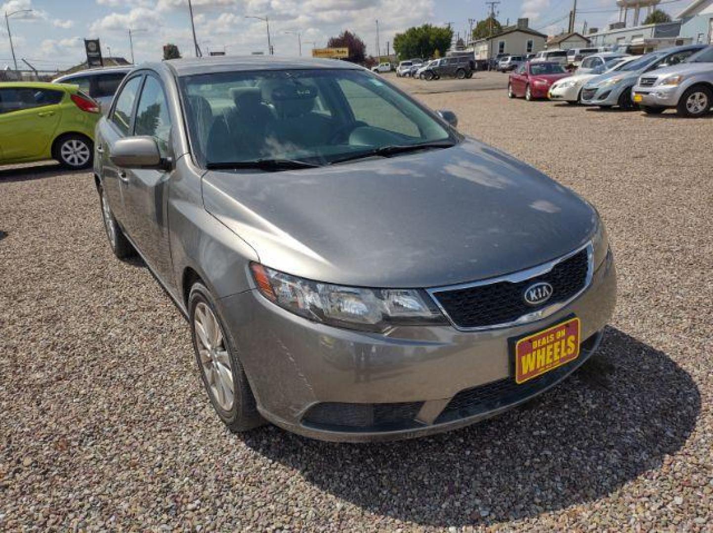 2012 Kia Forte EX (KNAFU4A23C5) with an 2.0L L4 DOHC 16V engine, located at 4801 10th Ave S,, Great Falls, MT, 59405, (406) 564-1505, 0.000000, 0.000000 - Photo#6