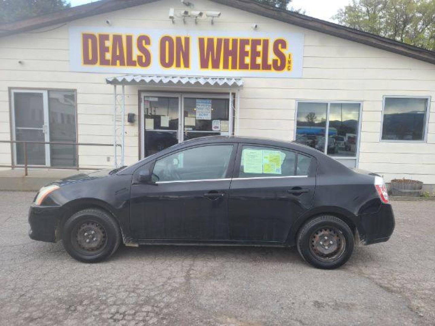 2012 Nissan Sentra 2.0 (3N1AB6AP1CL) with an 2.0L L4 DOHC 16V engine, Continuously Variabl transmission, located at 1800 West Broadway, Missoula, 59808, (406) 543-1986, 46.881348, -114.023628 - Photo#5