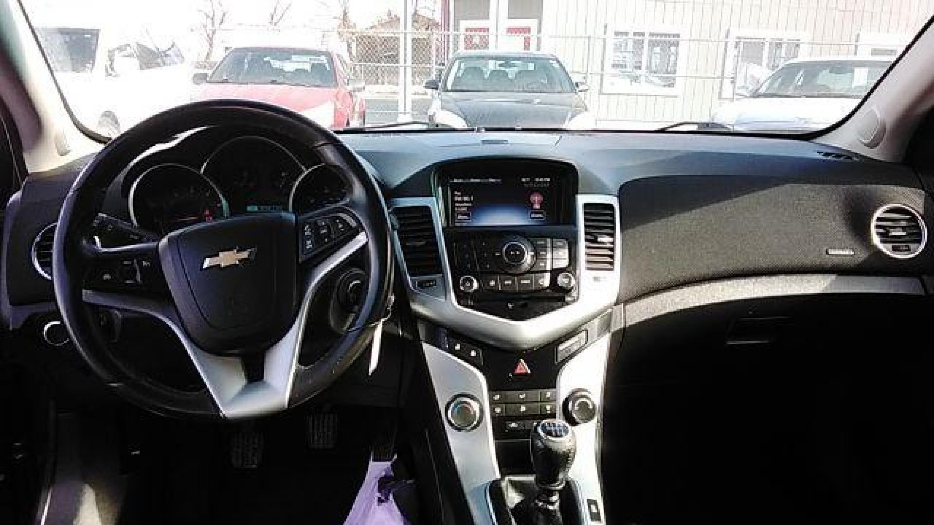 2013 Chevrolet Cruze ECO Manual (1G1PJ5SB4D7) with an 1.4L L4 DOHC 16V TURBO engine, 6-Speed Manual transmission, located at 1821 N Montana Ave., Helena, MT, 59601, 0.000000, 0.000000 - Photo#7