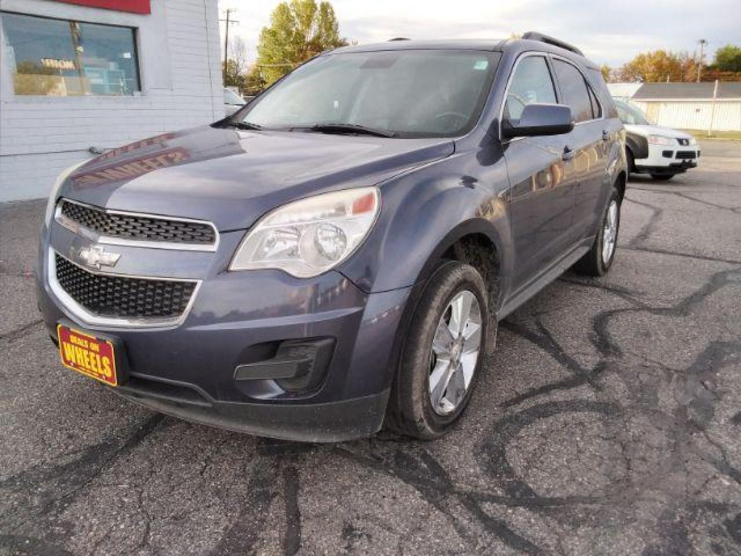 2013 Chevrolet Equinox 1LT AWD (2GNFLEEK3D6) with an 2.4L L4 DOHC 16V engine, 6-Speed Automatic transmission, located at 4047 Montana Ave., Billings, MT, 59101, 45.770847, -108.529800 - Photo#1