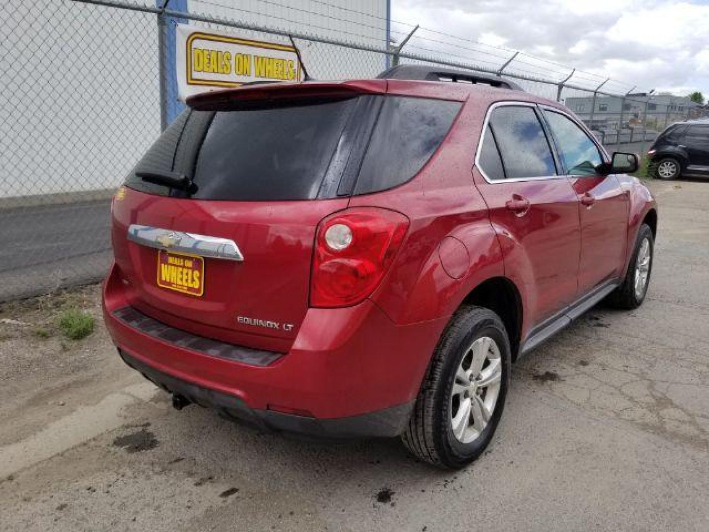 2013 Chevrolet Equinox 1LT AWD (2GNFLEEK1D6) with an 2.4L L4 DOHC 16V engine, 6-Speed Automatic transmission, located at 1800 West Broadway, Missoula, 59808, (406) 543-1986, 46.881348, -114.023628 - Photo#4