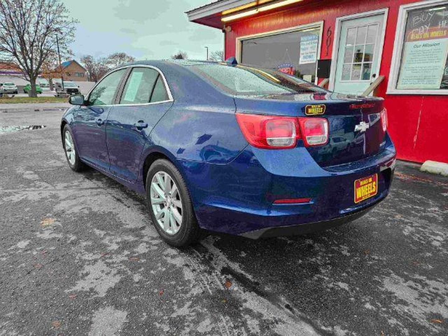 2013 Chevrolet Malibu 2LT (1G11E5SA9DU) with an 2.5L L4 DOHC 16V engine, 6-Speed Automatic transmission, located at 601 E. Idaho St., Kalispell, MT, 59901, 0.000000, 0.000000 - Photo#2