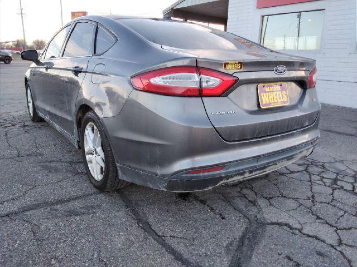 2013 Ford Fusion SE (3FA6P0H75DR) with an 2.5L L4 DOHC 16V engine, located at 4047 Montana Ave., Billings, MT, 59101, 45.770847, -108.529800 - Photo#6