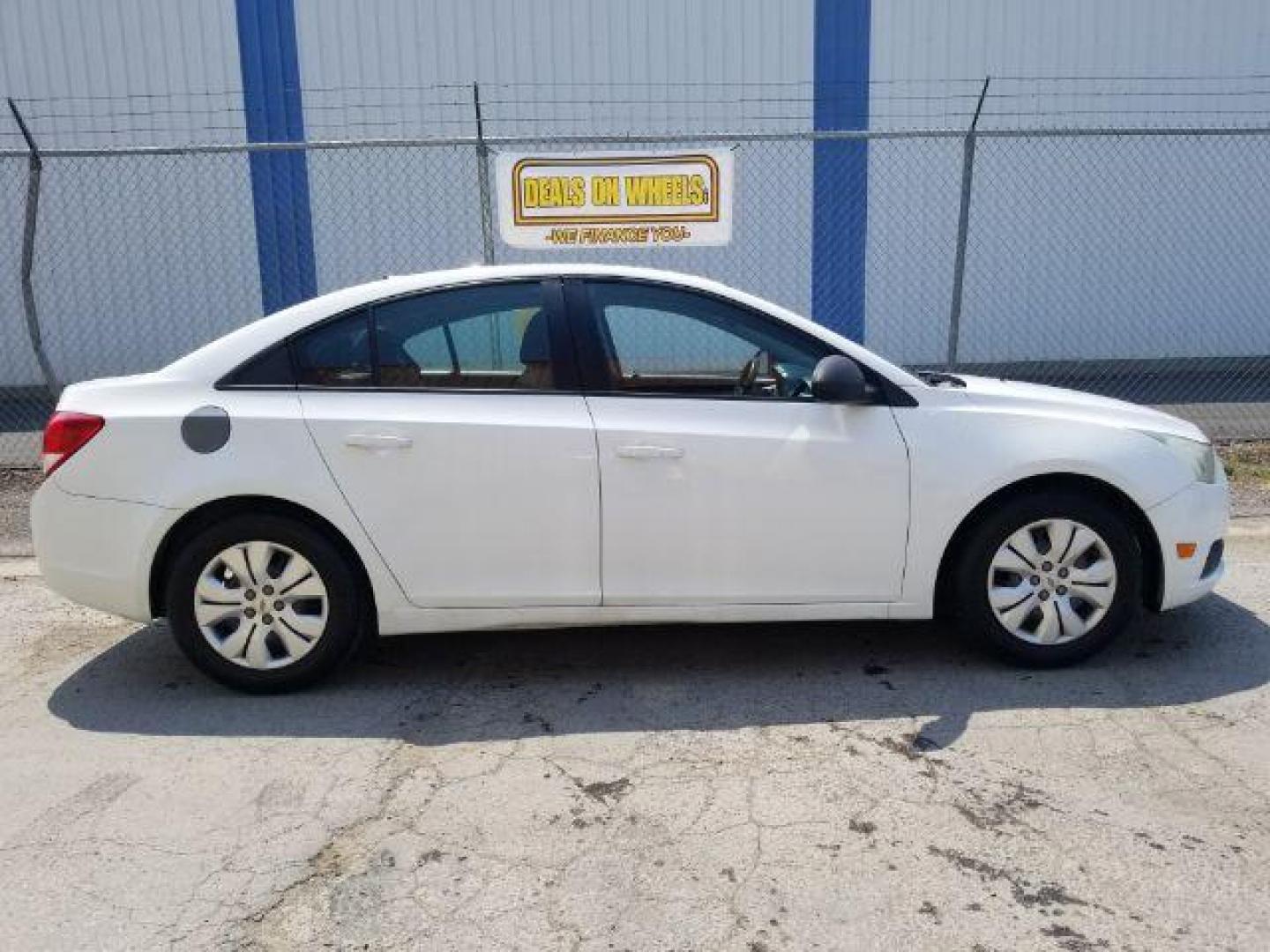 2014 Chevrolet Cruze LS Auto (1G1PA5SG6E7) with an 1.8L L4 DOHC 16V engine, 6-Speed Automatic transmission, located at 4801 10th Ave S,, Great Falls, MT, 59405, (406) 564-1505, 0.000000, 0.000000 - Photo#5