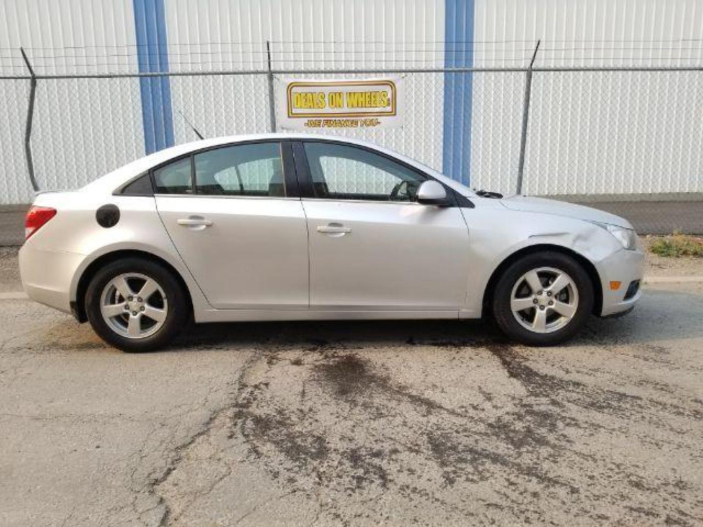 2014 Chevrolet Cruze 1LT Auto (1G1PC5SB8E7) with an 1.4L L4 DOHC 16V TURBO engine, 6-Speed Automatic transmission, located at 4801 10th Ave S,, Great Falls, MT, 59405, (406) 564-1505, 0.000000, 0.000000 - Photo#5