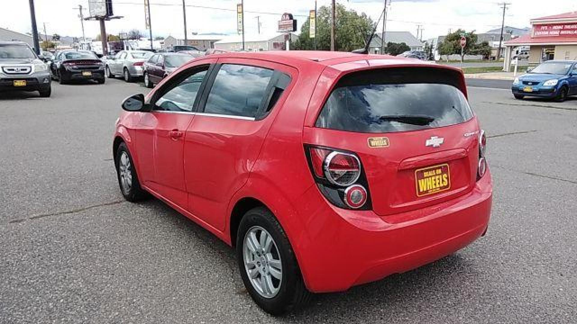 2014 Chevrolet Sonic LT Auto 5-Door (1G1JC6SH6E4) with an 1.8L L4 DOHC 24V engine, 6-Speed Automatic transmission, located at 1821 N Montana Ave., Helena, MT, 59601, 0.000000, 0.000000 - Photo#7