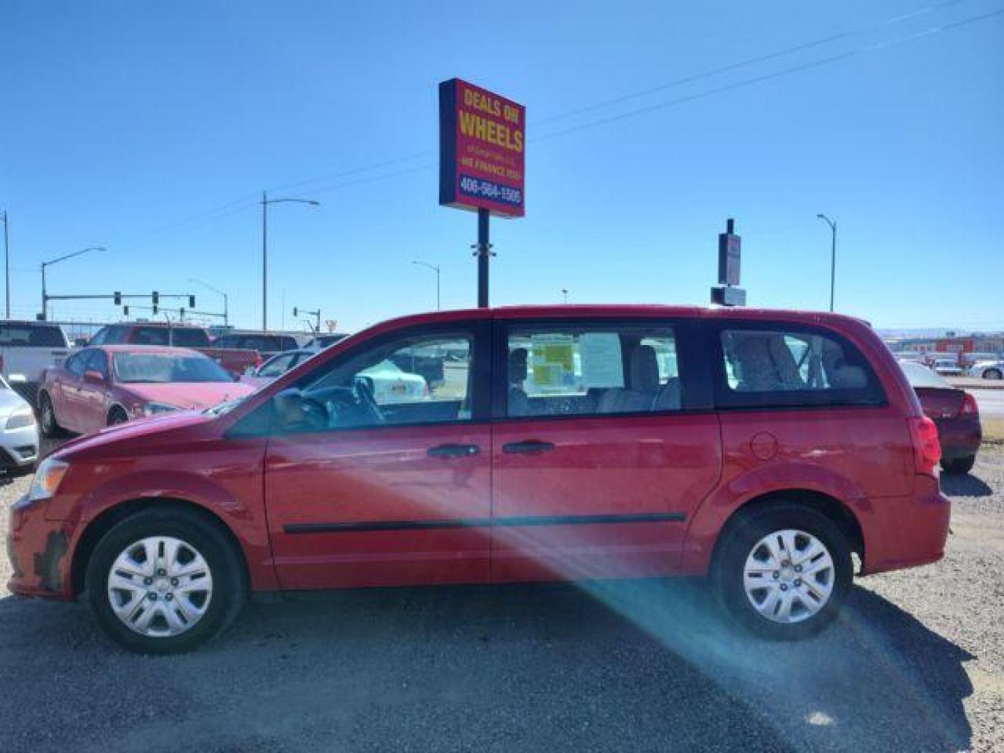 2014 Dodge Grand Caravan SE (2C4RDGBG2ER) with an 3.6L V6 DOHC 24V engine, 6-Speed Automatic transmission, located at 4801 10th Ave S,, Great Falls, MT, 59405, (406) 564-1505, 0.000000, 0.000000 - Photo#1