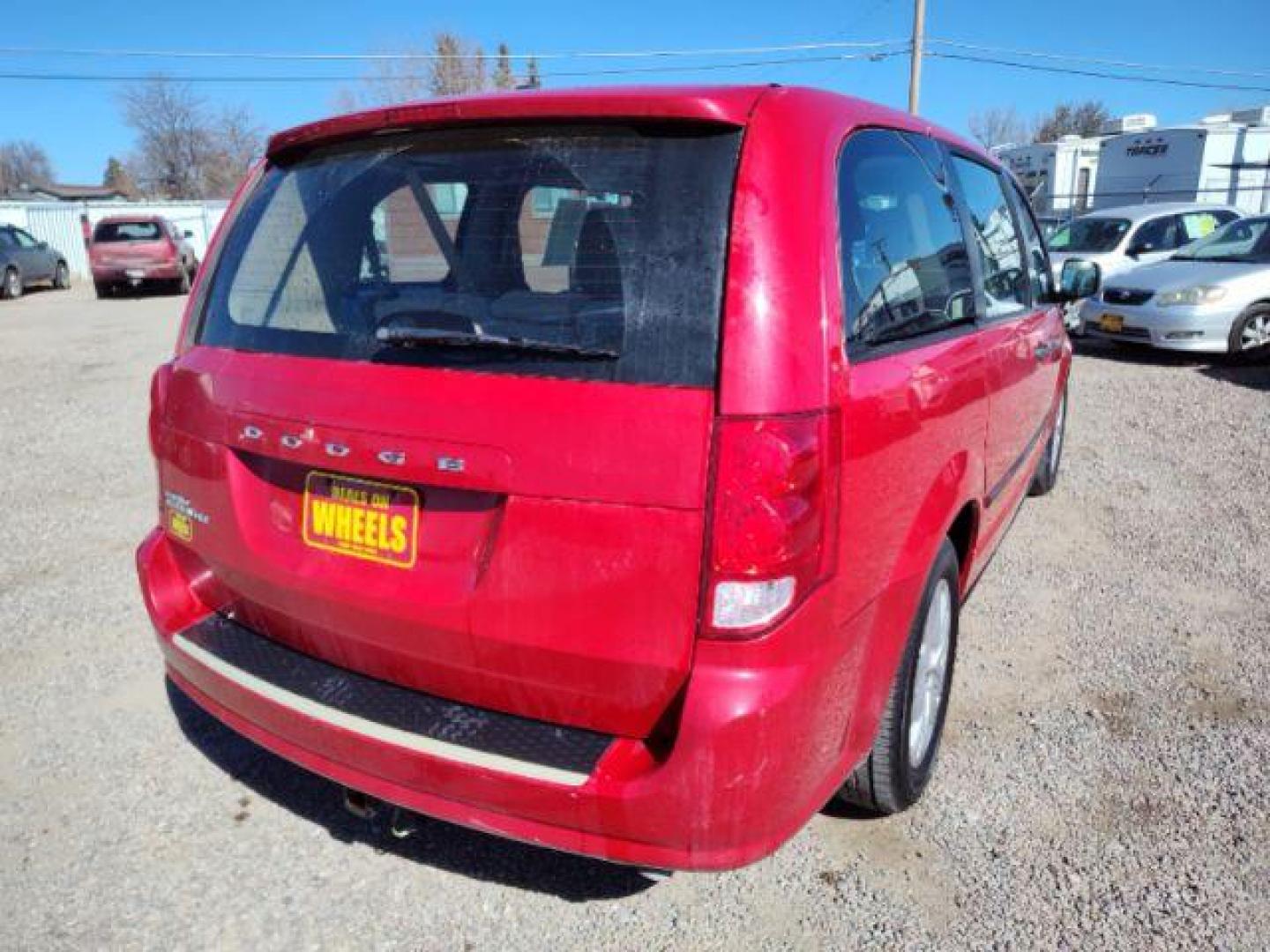 2014 Dodge Grand Caravan SE (2C4RDGBG2ER) with an 3.6L V6 DOHC 24V engine, 6-Speed Automatic transmission, located at 4801 10th Ave S,, Great Falls, MT, 59405, (406) 564-1505, 0.000000, 0.000000 - Photo#4