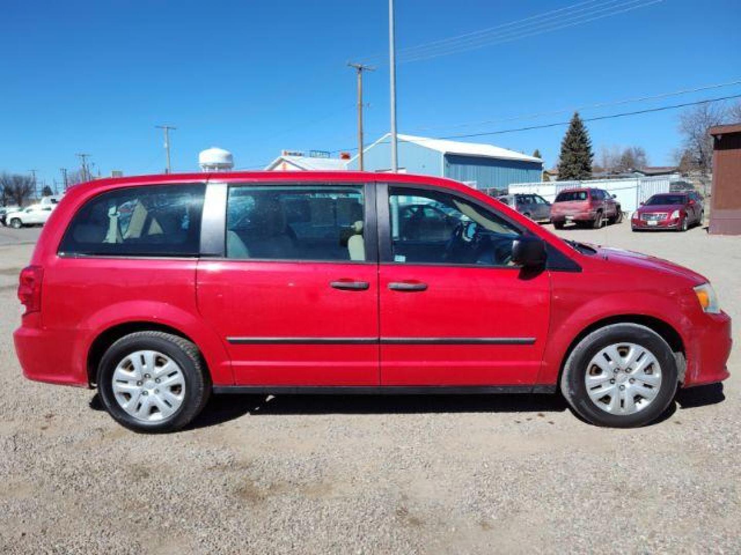 2014 Dodge Grand Caravan SE (2C4RDGBG2ER) with an 3.6L V6 DOHC 24V engine, 6-Speed Automatic transmission, located at 4801 10th Ave S,, Great Falls, MT, 59405, (406) 564-1505, 0.000000, 0.000000 - Photo#5